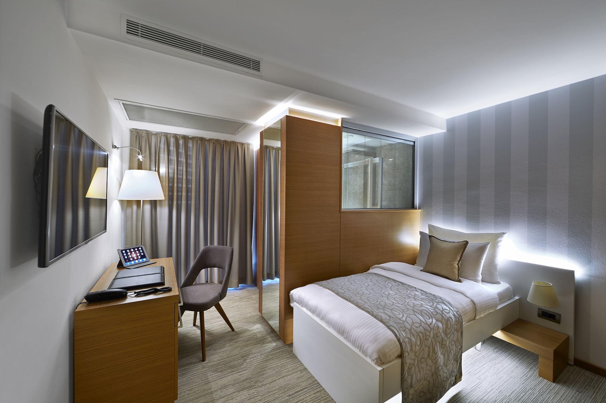 Milport Hotel Levent Истанбул Екстериор снимка